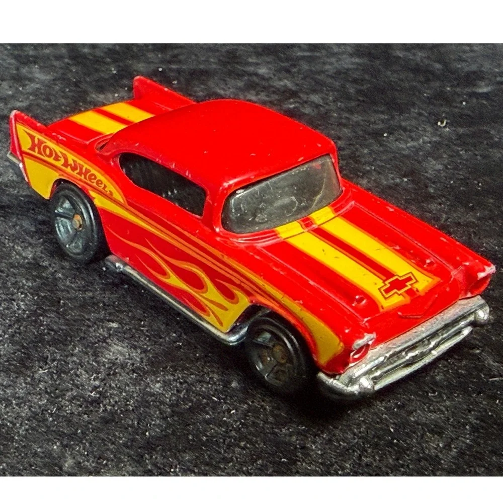 Hot Wheels-Chevy Nomad, 57 Chevy Bel Air Red Flame & Pinstripe, Diecast Lot of 3
